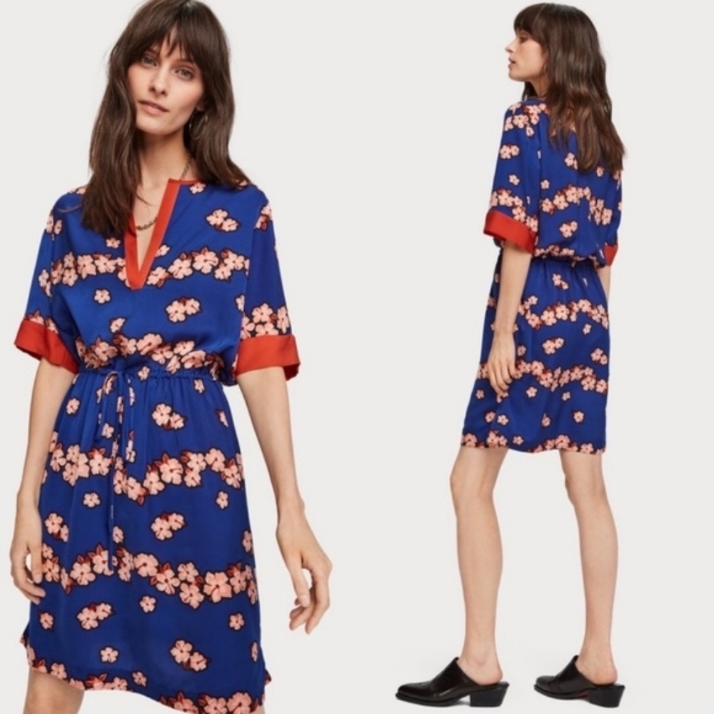 💘 Scotch & Soda Floral Print Dress